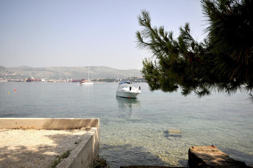 Apartments Silva With A View Of Sea Trogir Extérieur photo